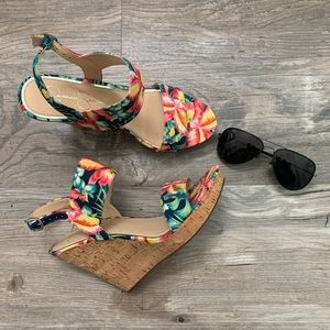 Jessica Simpson Hawaiian floral wedges.